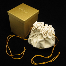 Fancy sack pouch with Skivertex box