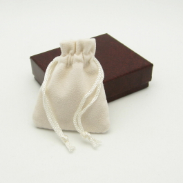 #P23 Small Reveal Pouch